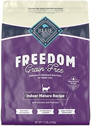  Blue Buffalo Freedom Grain Free Natural Indoor Adult Dry Cat Food, Chicken 11-lb
