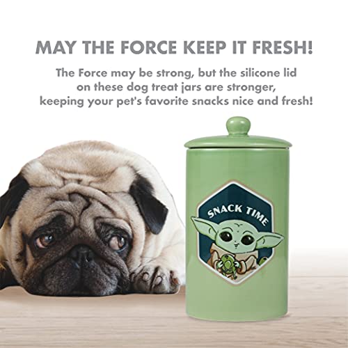  Star Wars For Pets The Mandalorian Snack Time Dog Treat Jar | 10 X 5 Ceramic Dog Treat Jar With Lid, Dishwasher Safe |Baby Yoda Green Dog Food Storage Container | Baby Yoda Treat Jar