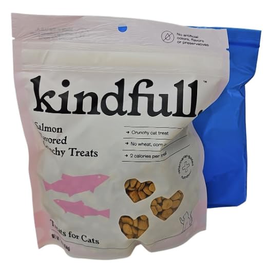 GENERIC Kindfull Crunchy Treats Salmon Flavored For Cats, 16 Oz (Pack Of 2) And Resealable Bags