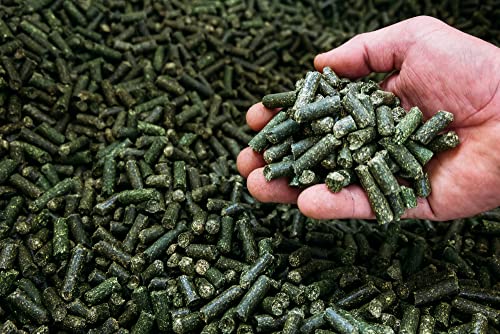  CZ Grain Alfalfa Pellets For Feeding - Guinea Pigs, Rabbits, Birds And More Small Animal Pets (5 Pounds)
