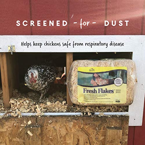  Manna Pro Fresh Flakes | Chicken Coop Bedding | Pine Shavings For Chicken Bedding | 4 Cubic Feet