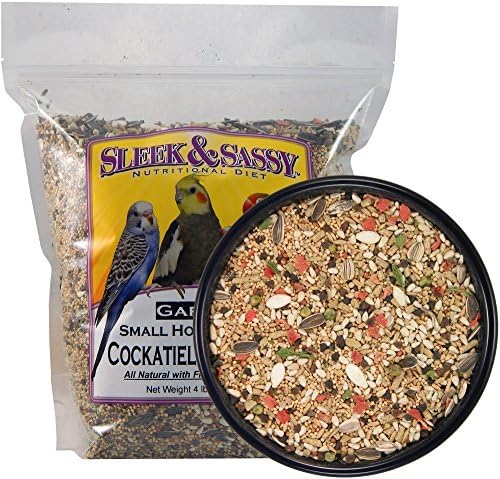  Garden Small Hookbill Bird Food For Cockatiels, Lovebirds, Quaker Parrots & Small Conures (4 Lbs.)