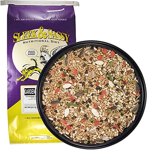  Garden Small Hookbill Bird Food For Cockatiels, Lovebirds, Quaker Parrots & Small Conures (4 Lbs.)