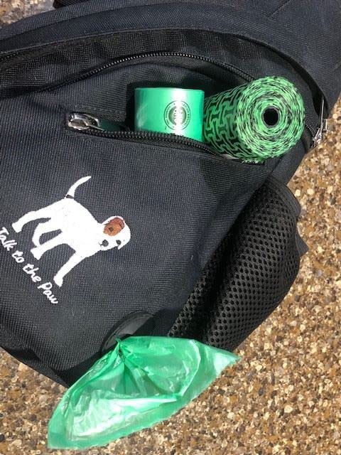  Talk To The Paw Dog Walking Bag - Training Treat Pouch - Poop Bag Dispenser - Dog Treat Bag With Hands Free Leash (Black)