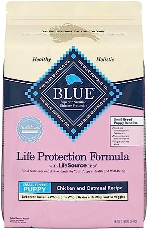  Blue Buffalo Life Protection Formula Natural Puppy Small Breed Dry Dog Food, Chicken And Oatmeal 5-lb Trial Size Bag